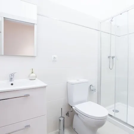 Glamorous Park Ed Vii *