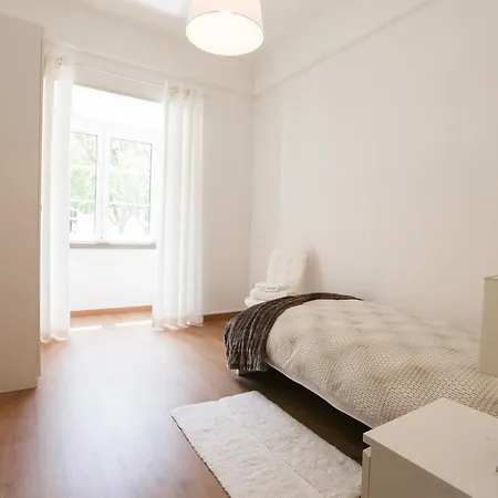 Glamorous Park Ed Vii *