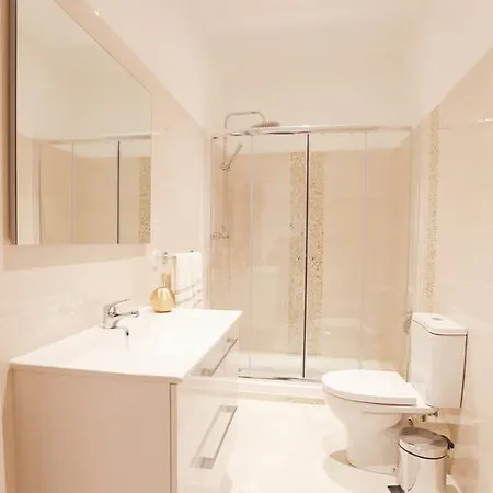 Glamorous Park Ed Vii Apartamento