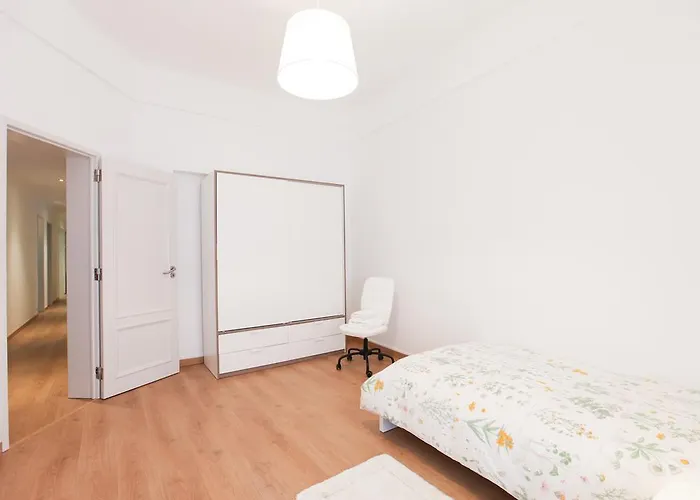 Glamorous Park Ed Vii